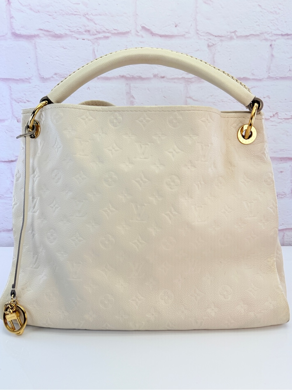 Louis Vuitton Cream Monogram Empreinte Artsy MM Shoulder Bag